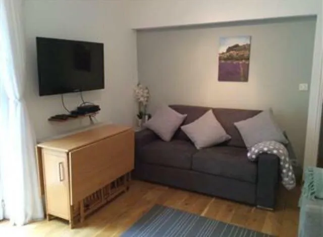 Petite Vue Vert Puy-lʼÉvêque Appartement
